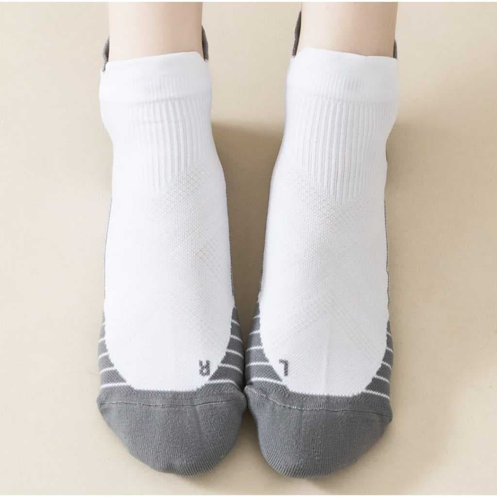 Kaos Kaki Pendek Futsal Sepak Bola Takraw Voli Sport ANTI SLIP Fox GRIP Socks Basket AOLIKES 4101